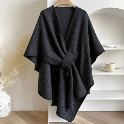 Aurora™️ – Poncho Envolvente de Elegancia Atemporal