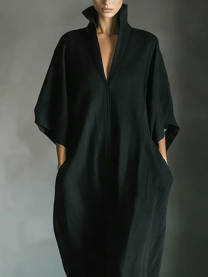 Alessandra | Vestido largo negro oversize minimalista con mangas de kimono