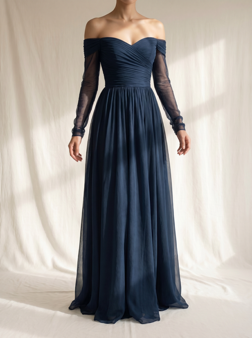 Eleonora | Vestido largo con hombros al descubierto e inserciones de malla