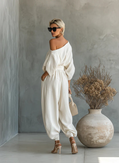 Eleonora | Conjunto elegante de dos piezas con un hombro descubierto